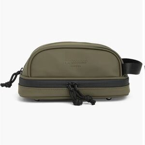 Duchamp rubberized travel kit